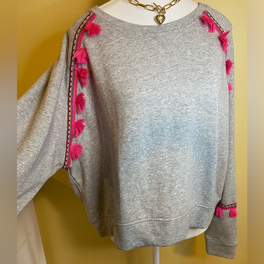 NWT - Generation Love gray sweatshirt with neon pink tassels, size L